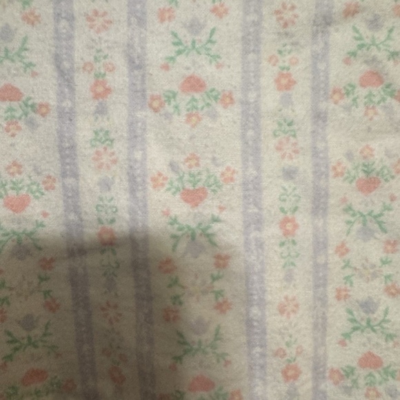 Lanz of Salzburg Large Multi-Color w/Floral Print Long Sleeve Nightgown - Picture 3 of 4